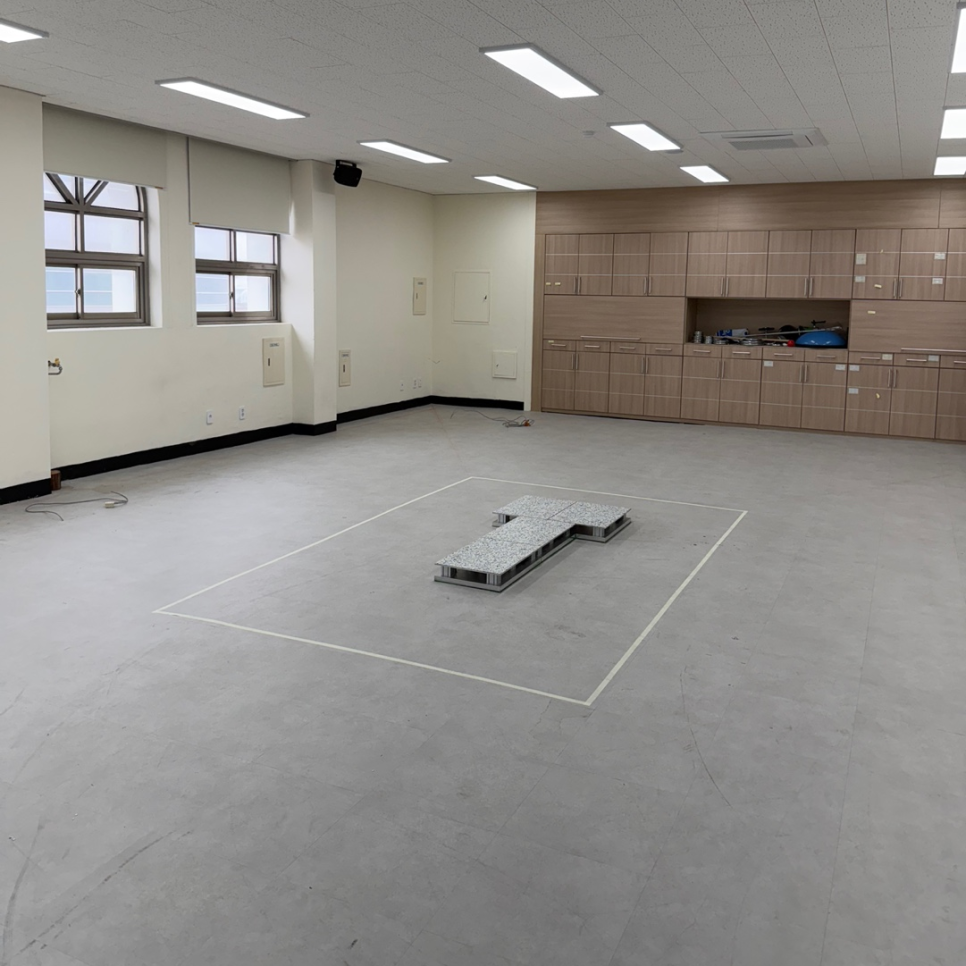 연구실 forceplate 힘판 설치